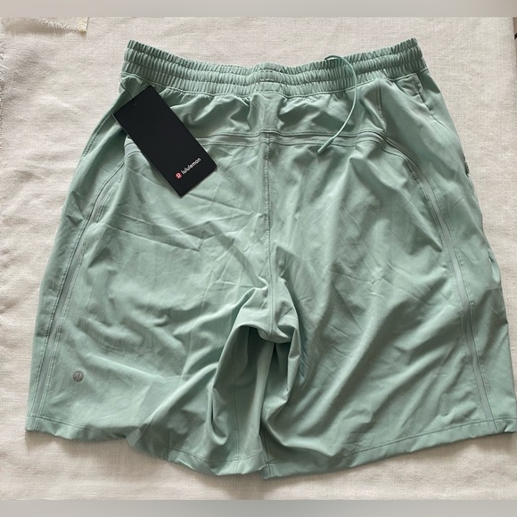 Lululemon - Men’s Pace Breaker Short 9” Lined- Sz: L - LM7ANTS - Color: ATGN. - Picture 3 of 3